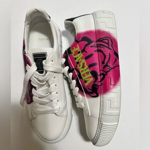 Versace White sneakers graffiti Magenta   Greca Medusa